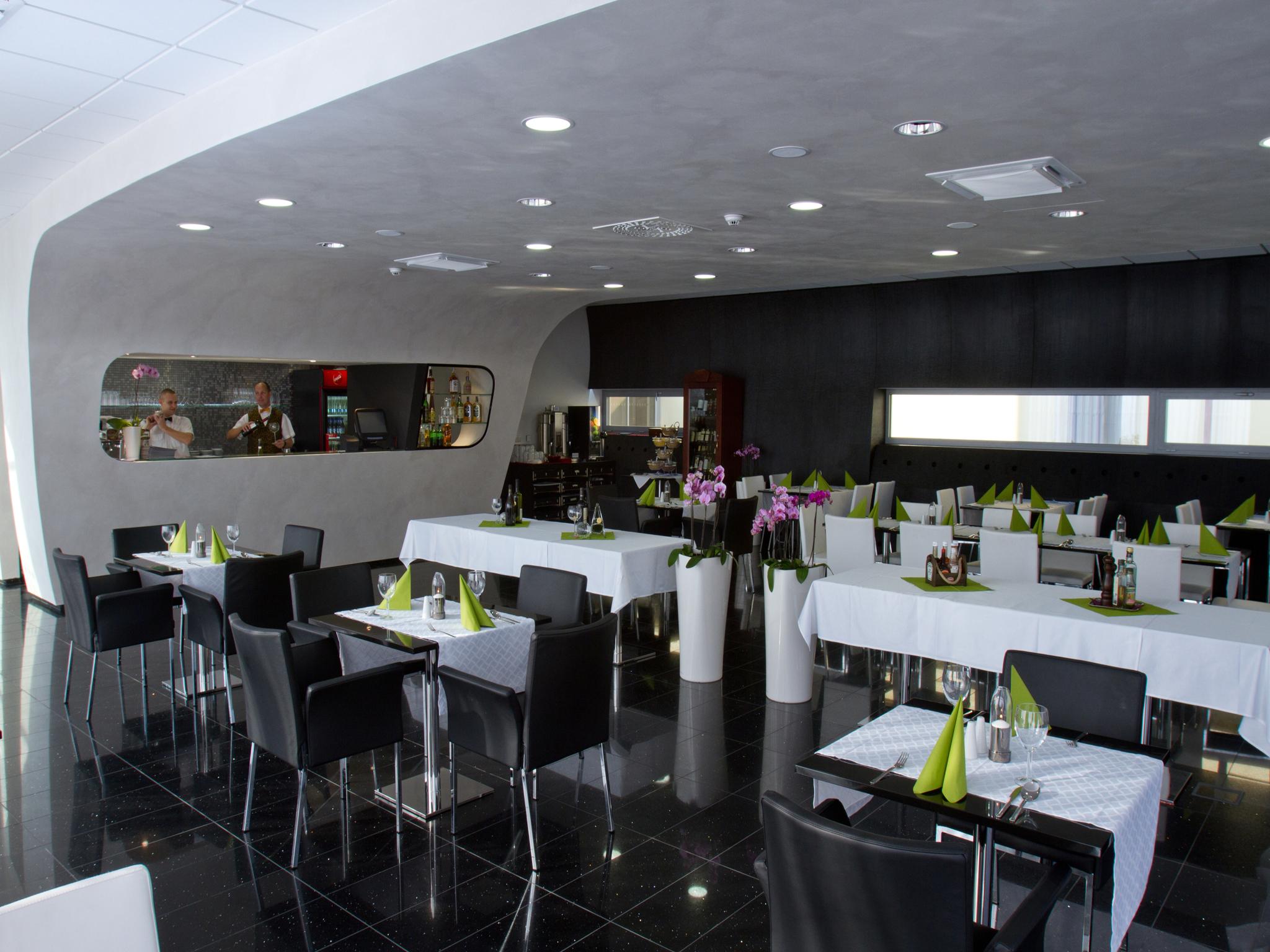 Ea Hotel Tereziansky Dvur Hradec Králové 외부 사진