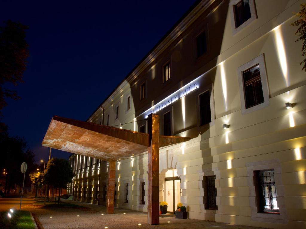 Ea Hotel Tereziansky Dvur Hradec Králové 외부 사진