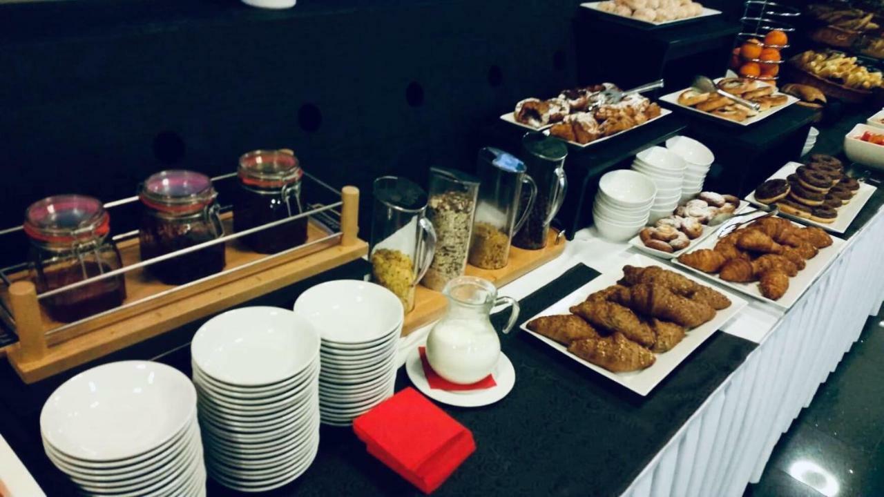 Ea Hotel Tereziansky Dvur Hradec Králové 외부 사진
